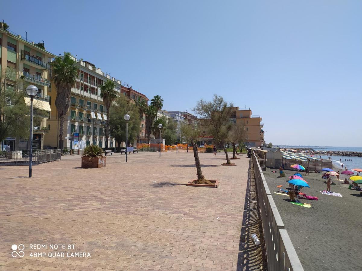 B & B Civico 6 Rooms Salerno Zewnętrze zdjęcie