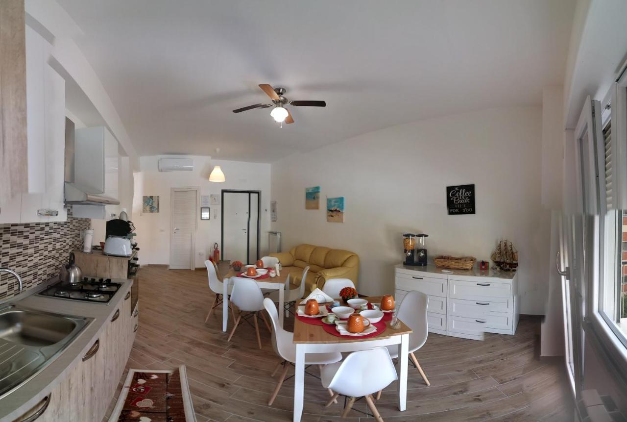 B & B Civico 6 Rooms Salerno Zewnętrze zdjęcie